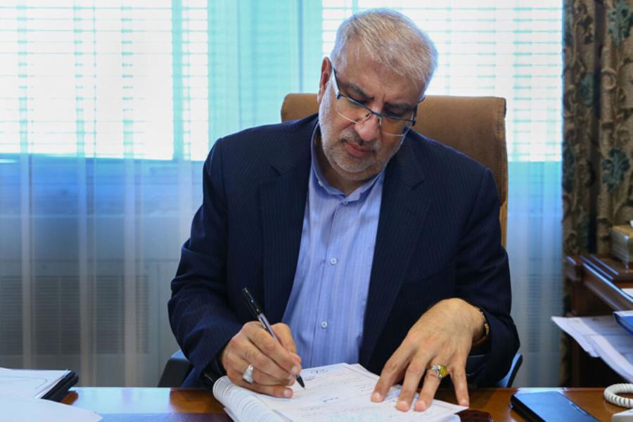 قدردانی اوجی از مدیران عامل شرکت‌های گاز خراسان رضوی و یزد

